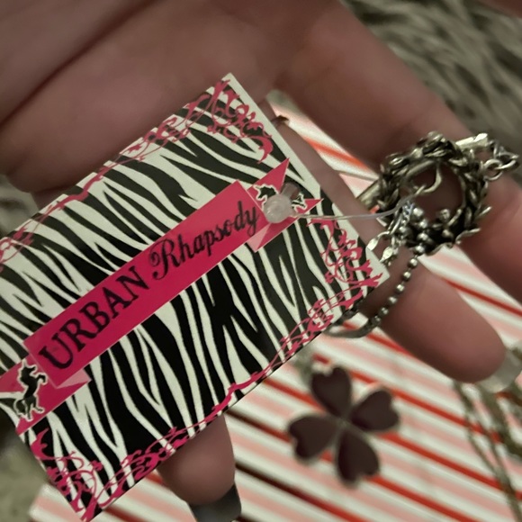 Four Leaf Clover Necklaces NWT - Picture 4 of 5